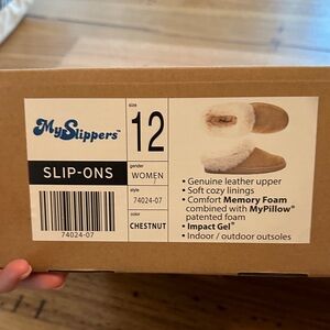 MySlippers Women's Chestnut Slip-Ons